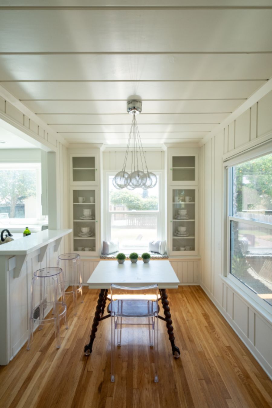 Bright, well-styled short-term rental dining nook